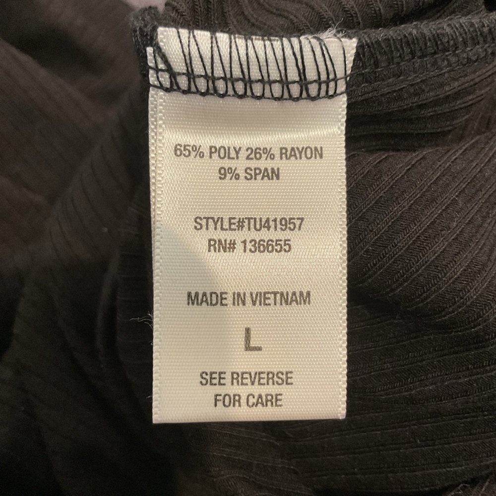 Beacon Black Button-Down Women's Lightweight Cardigan - Picture 9 of 9